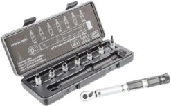 XLC Llave De Torsión Con Set De Bits TO-S41