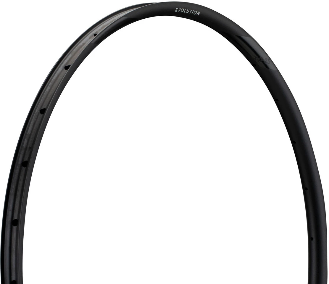 Newmen Llanta Evolution SL X.R.25 Gravel Disc 28" 3 Newmen Llanta Evolution SL X.R.25 Gravel Disc 28"