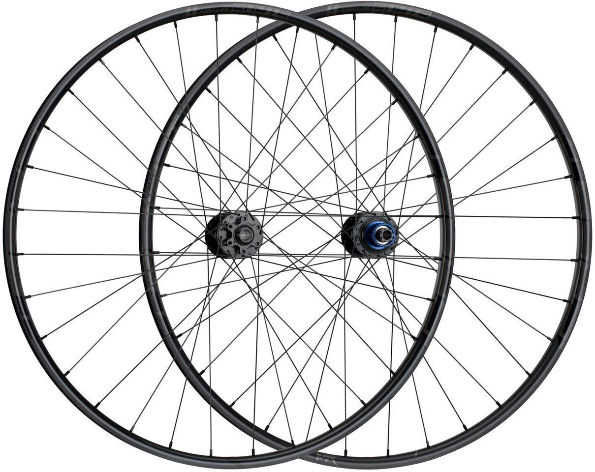 Tune Juego De Ruedas Race 23 Boost Disc 6 Agujeros 29" Modelo 2021 3 Tune Juego De Ruedas Race 23 Boost Disc 6 Agujeros 29" Modelo 2021