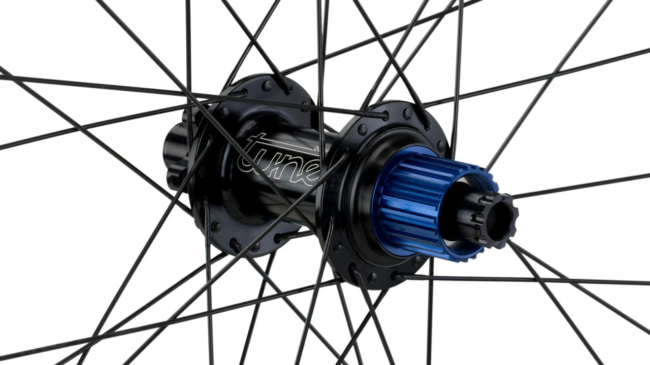 Tune Juego De Ruedas Race 23 Boost Disc 6 Agujeros 29" Modelo 2021 7 Tune Juego De Ruedas Race 23 Boost Disc 6 Agujeros 29" Modelo 2021 - Imagen 5