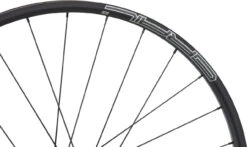 Tune Rueda Schwarzbrenner 20 Skyline Disc Center Lock Carbon 28" 7 Tune Rueda Schwarzbrenner 20 Skyline Disc Center Lock Carbon 28" -Dt-Swiss Ventas 461148